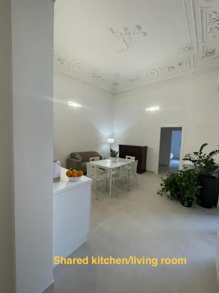 Bed and Breakfast Cutelli Gold Катанія Екстер'єр фото